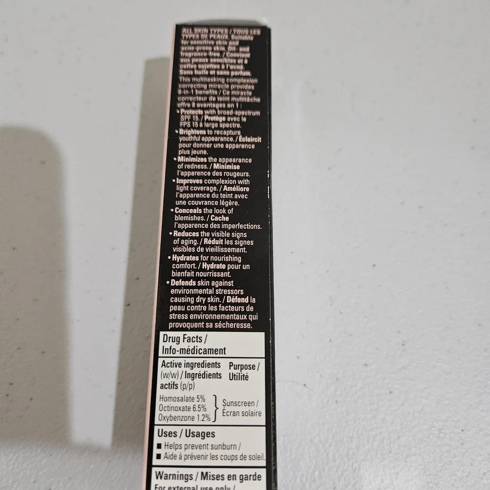 Mary Kay CC Cream - Broad Spectrum SPF 15 COLOR Deep - Picture 4 of 9